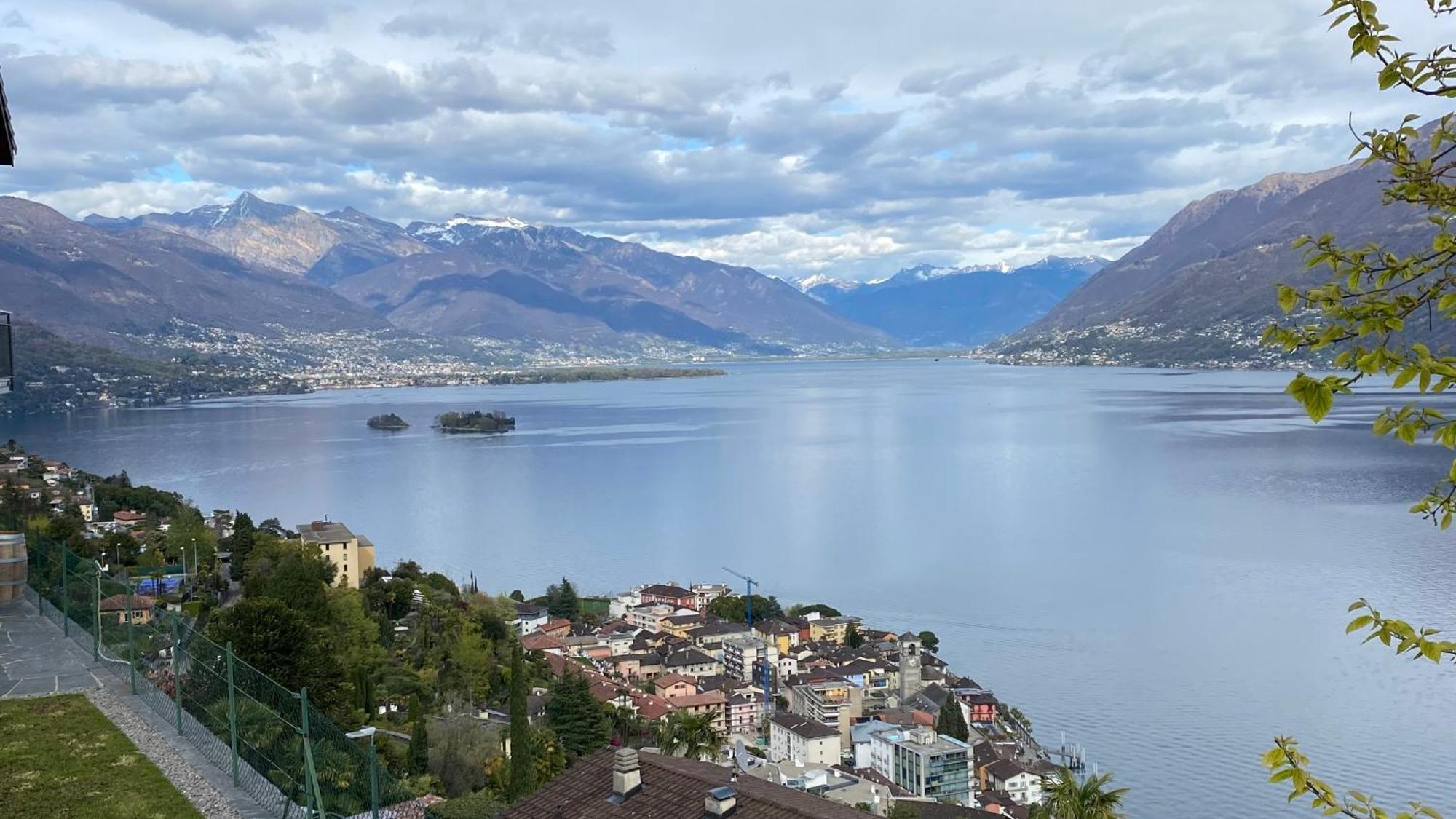 Beautiful Small With Maggiore View Appartement *